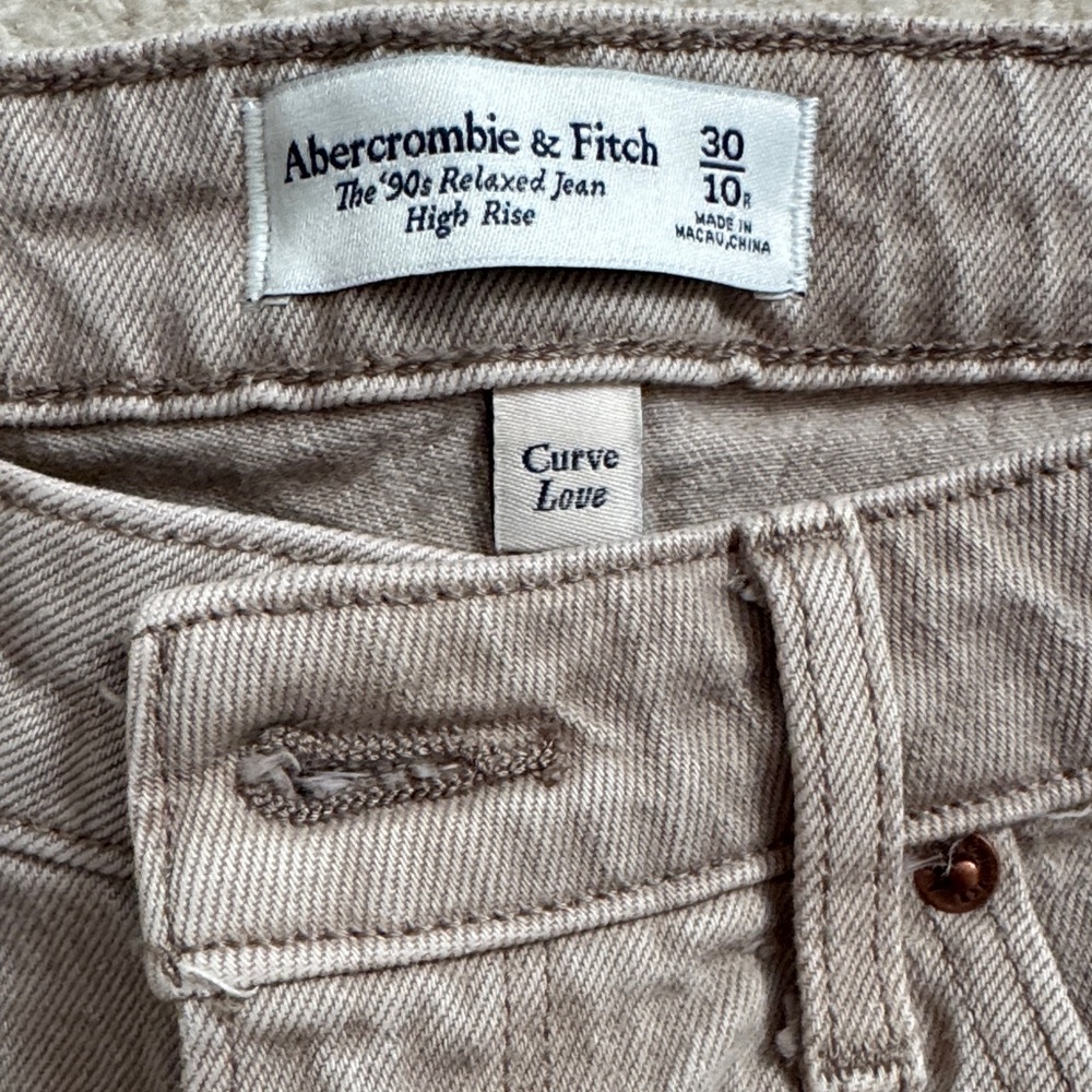 Abercrombie & Fitch Women’s 90s relaxed curve love high rise - Picture 2 of 4